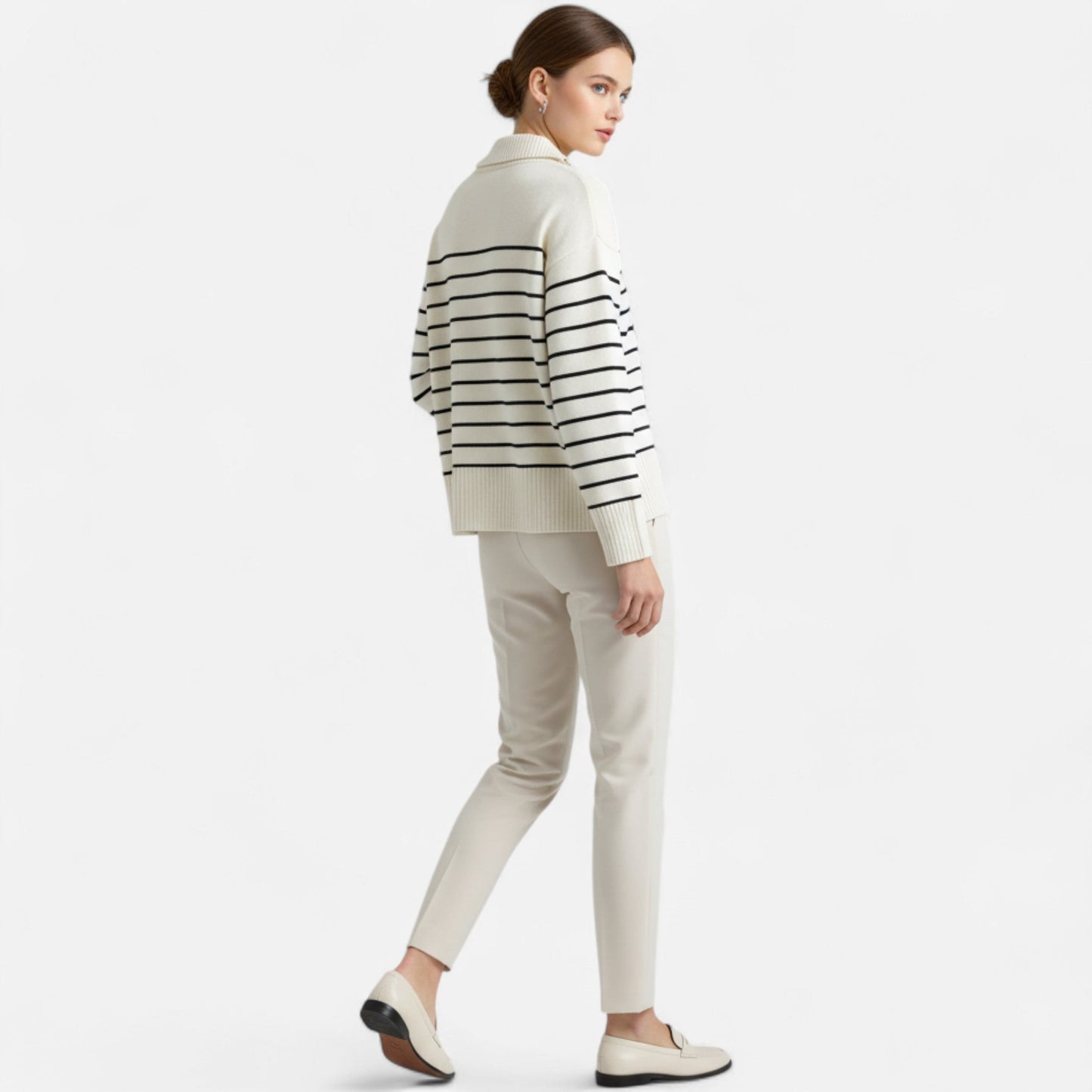 Ancient World | Chic Women's Sweater in Elegant Knit